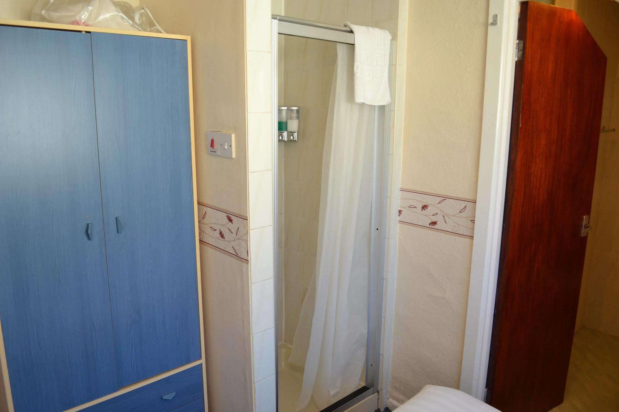 Rockcliffe Hotel 3*