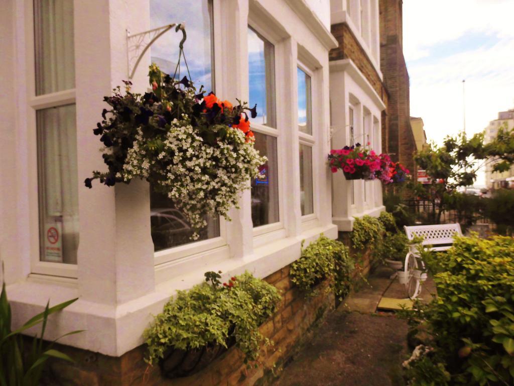 Graydon Hotel 3*