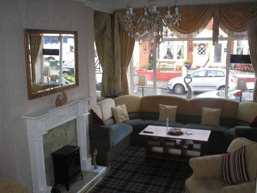 Bed & Breakfast New Bond 3*