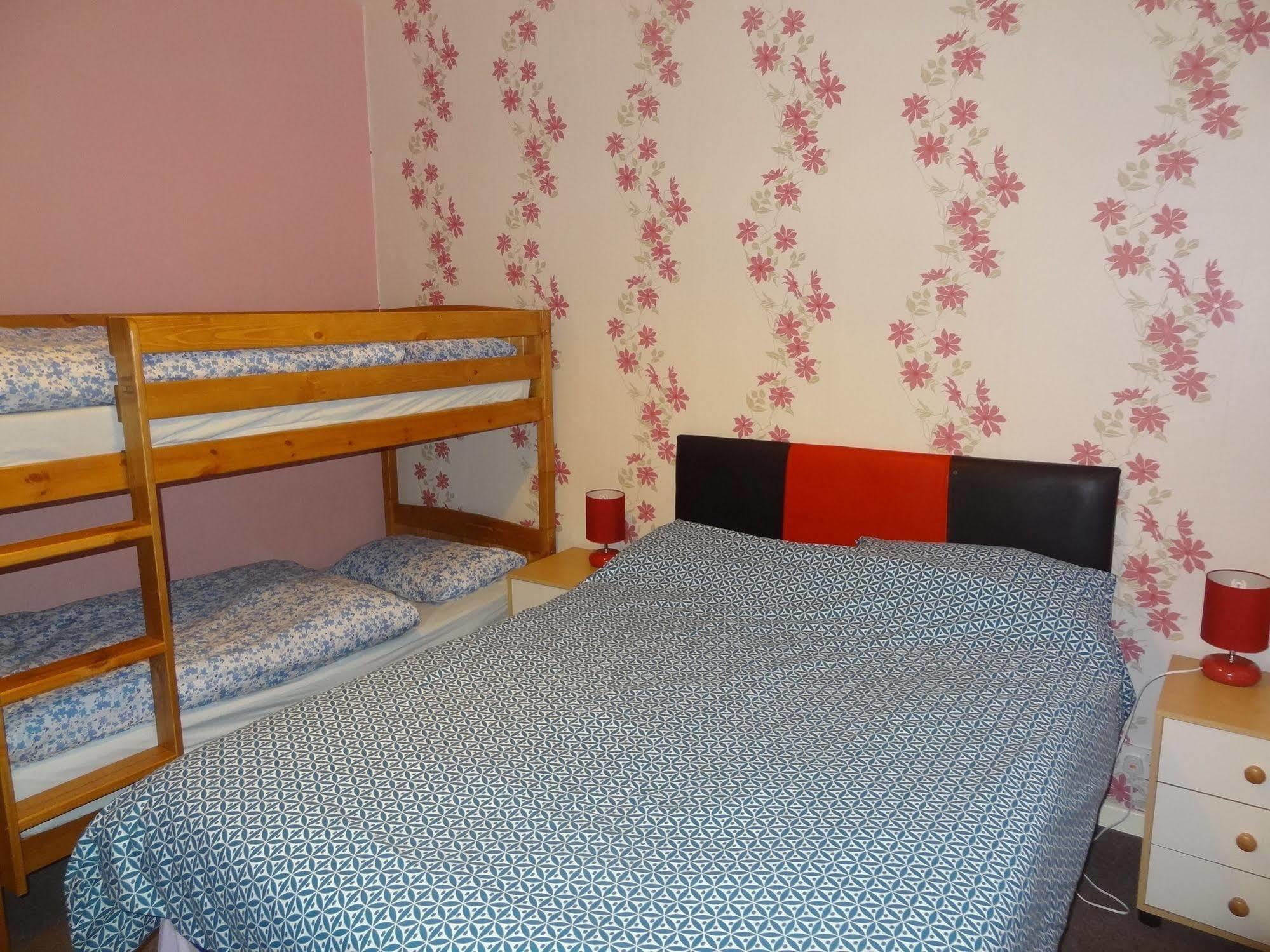 Lindisfarne - Families & Couples Only Blackpool