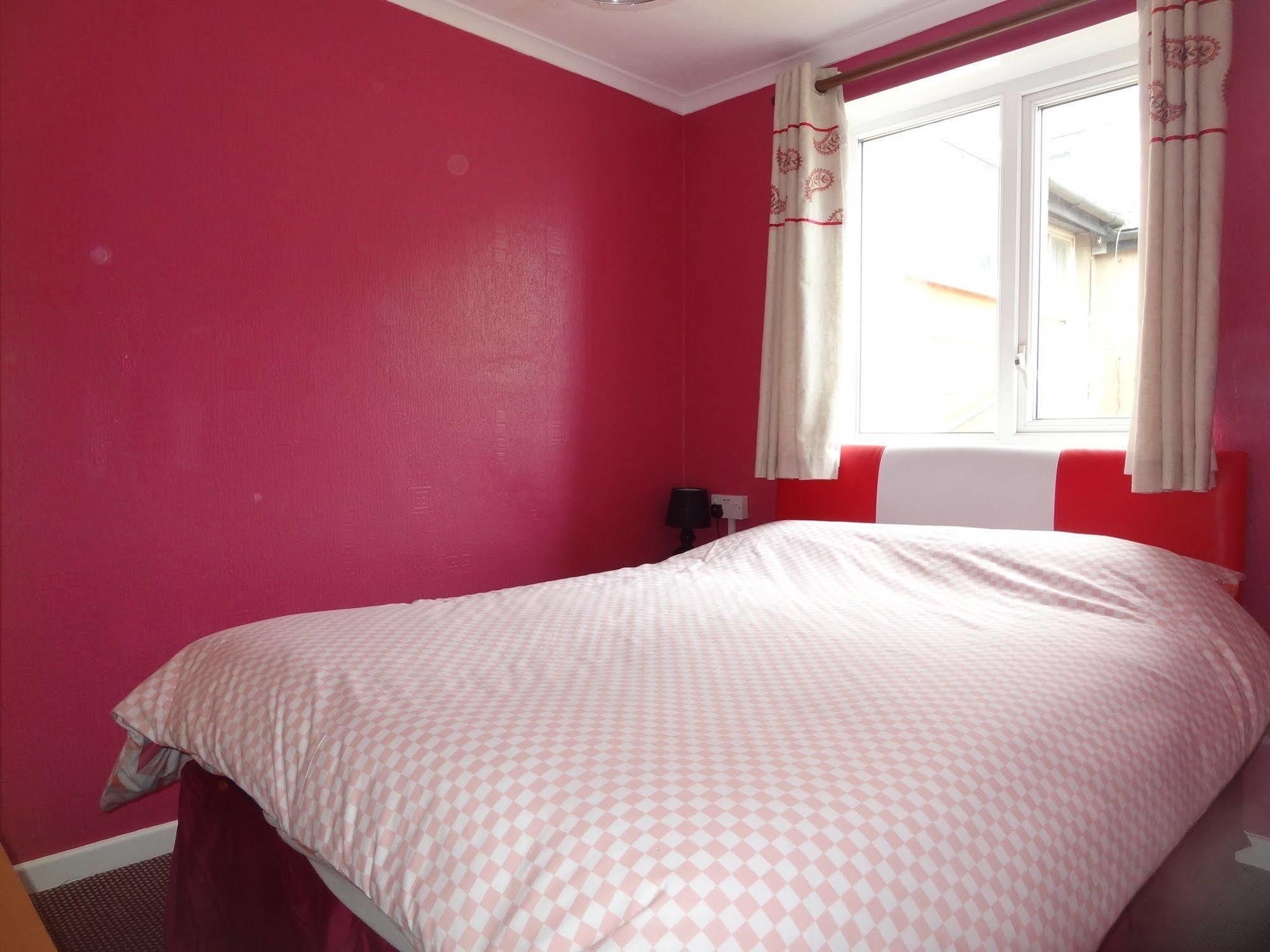 Apartment Lindisfarne - Families & Couples Only
