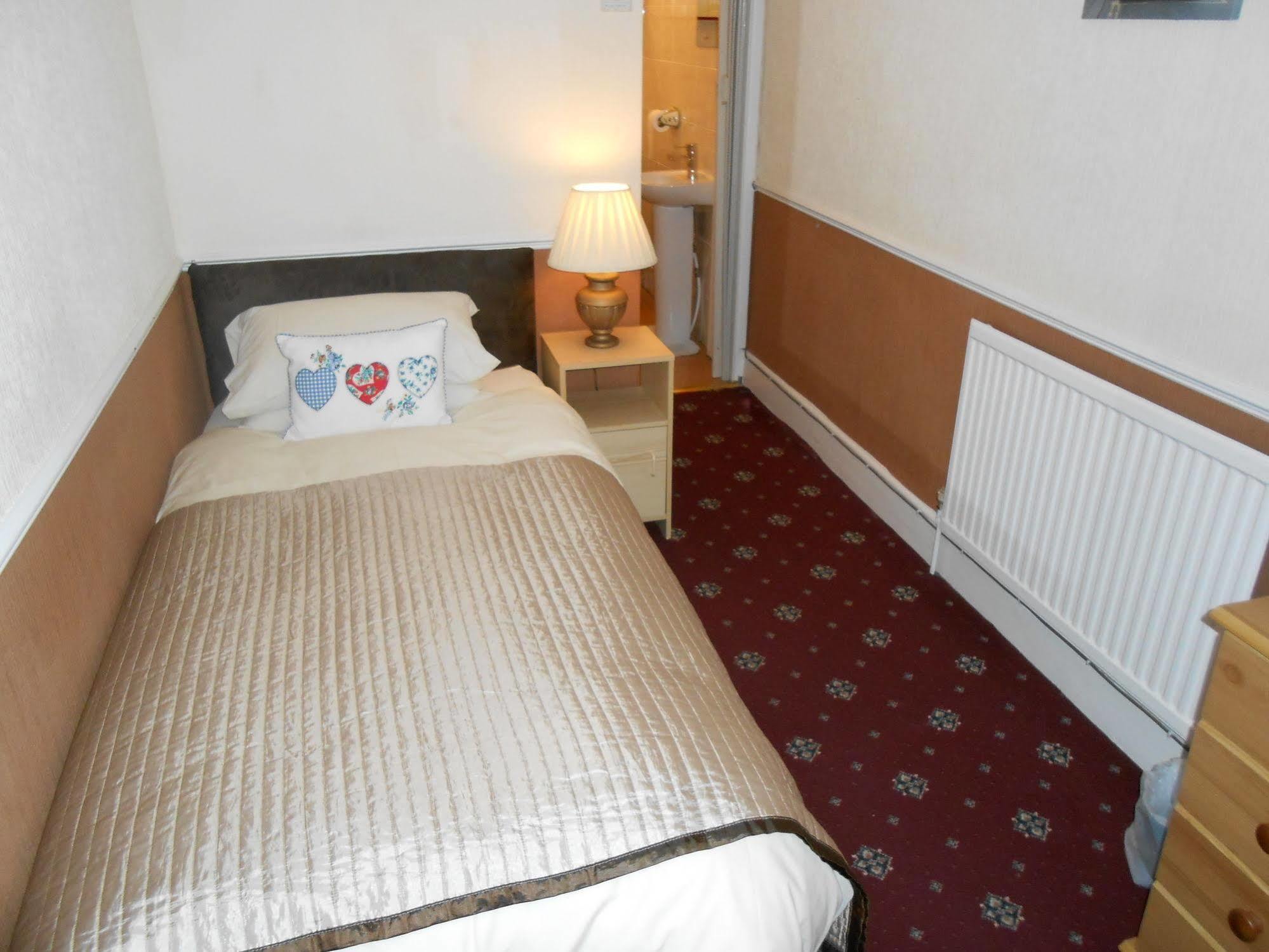 Shirley Heights Bed & Breakfast