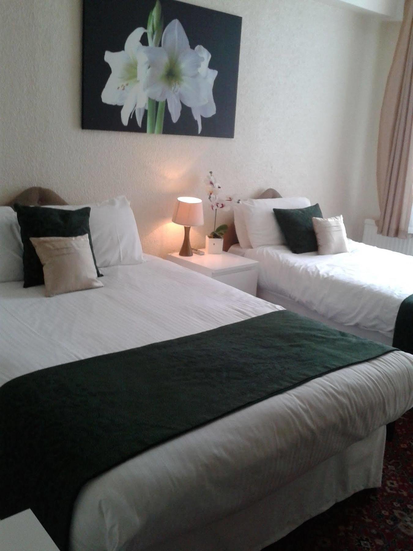 Hotel Calypso 2*