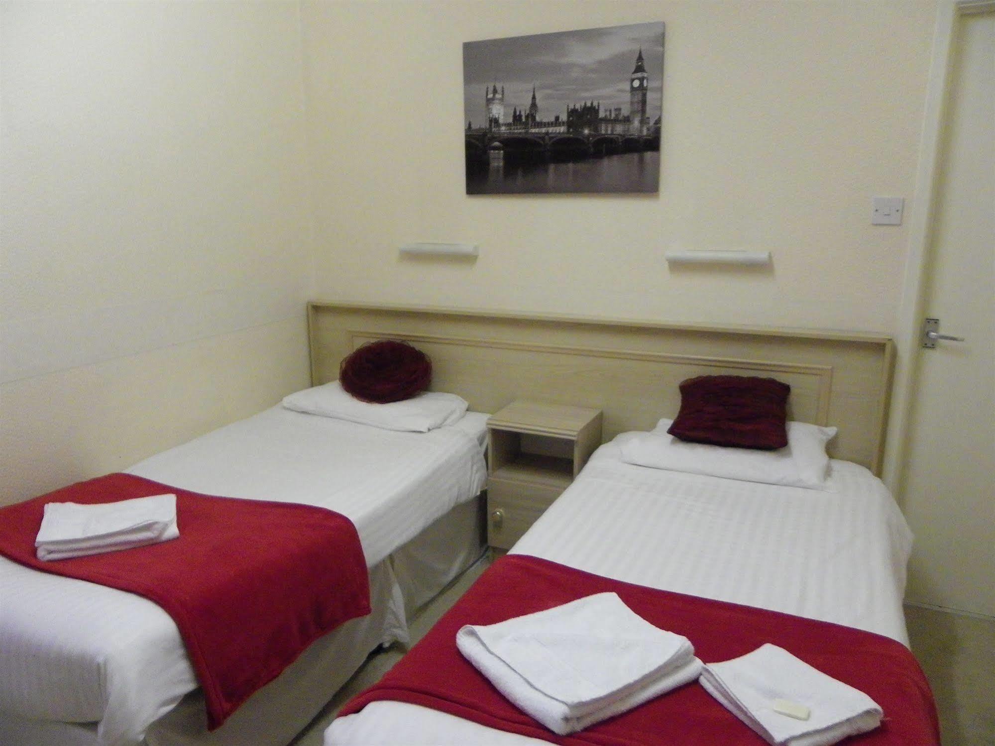 Hotel The Oxford 3*