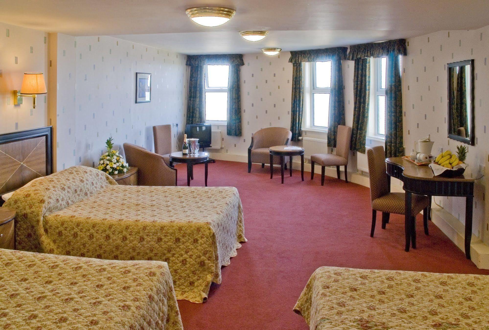 Norbreck Castle & Hotel 3*