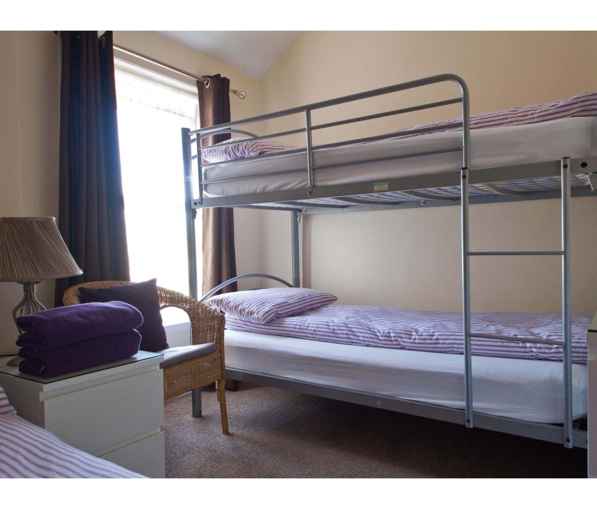 Rossall House , For Families & Couples Guest house 3*