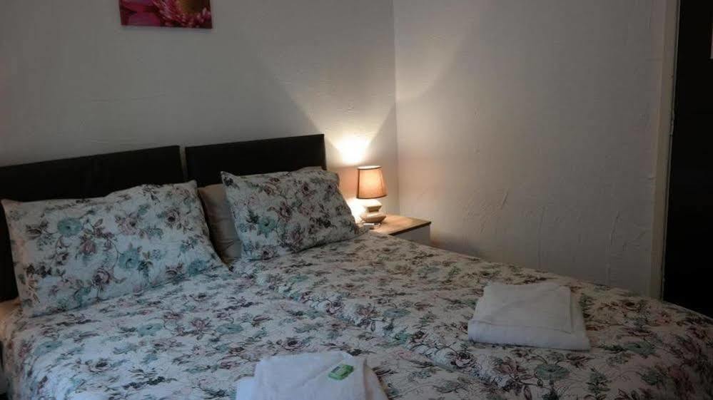 Cardoh Guest house