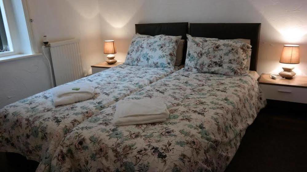 Cardoh Guest house 3*
