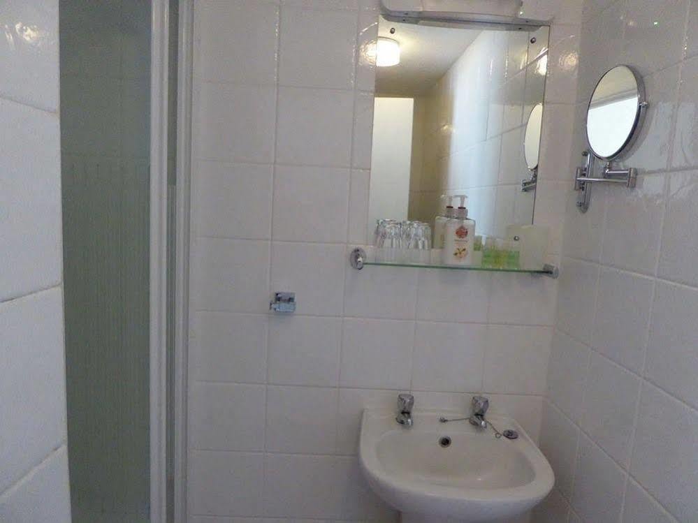 The Berwick Guest house Blackpool