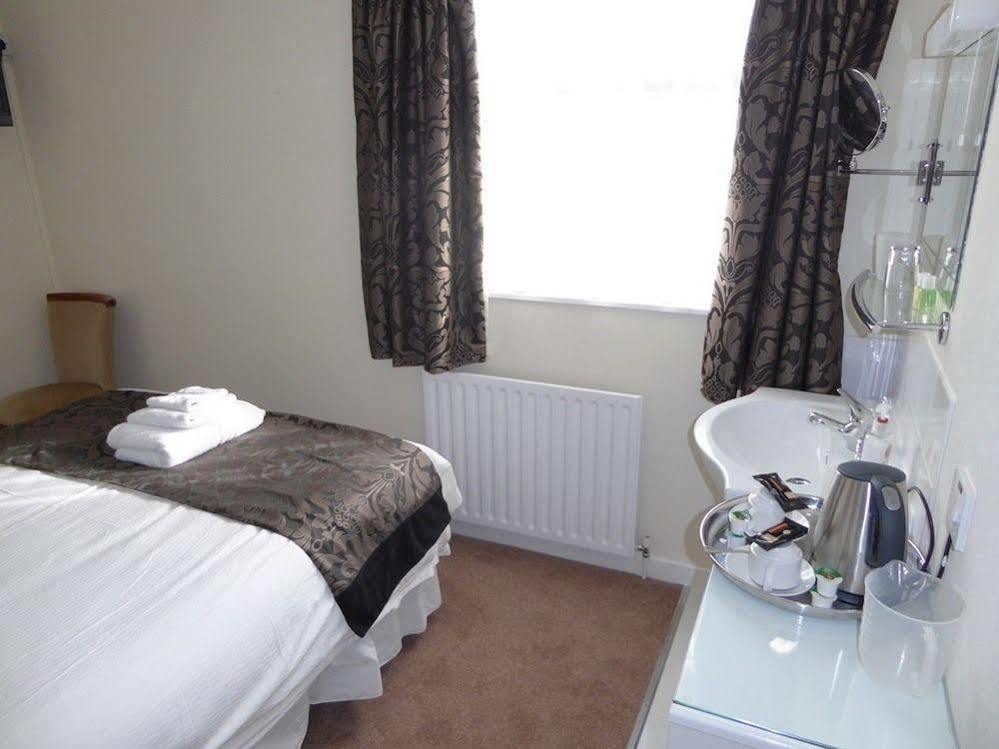 The Berwick Guest house Blackpool