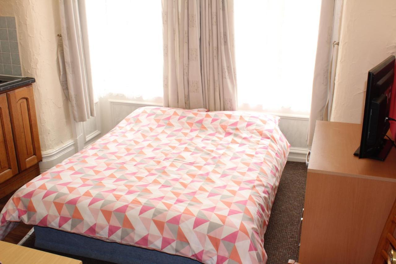 Apartment Lindisfarne - Families & Couples Only