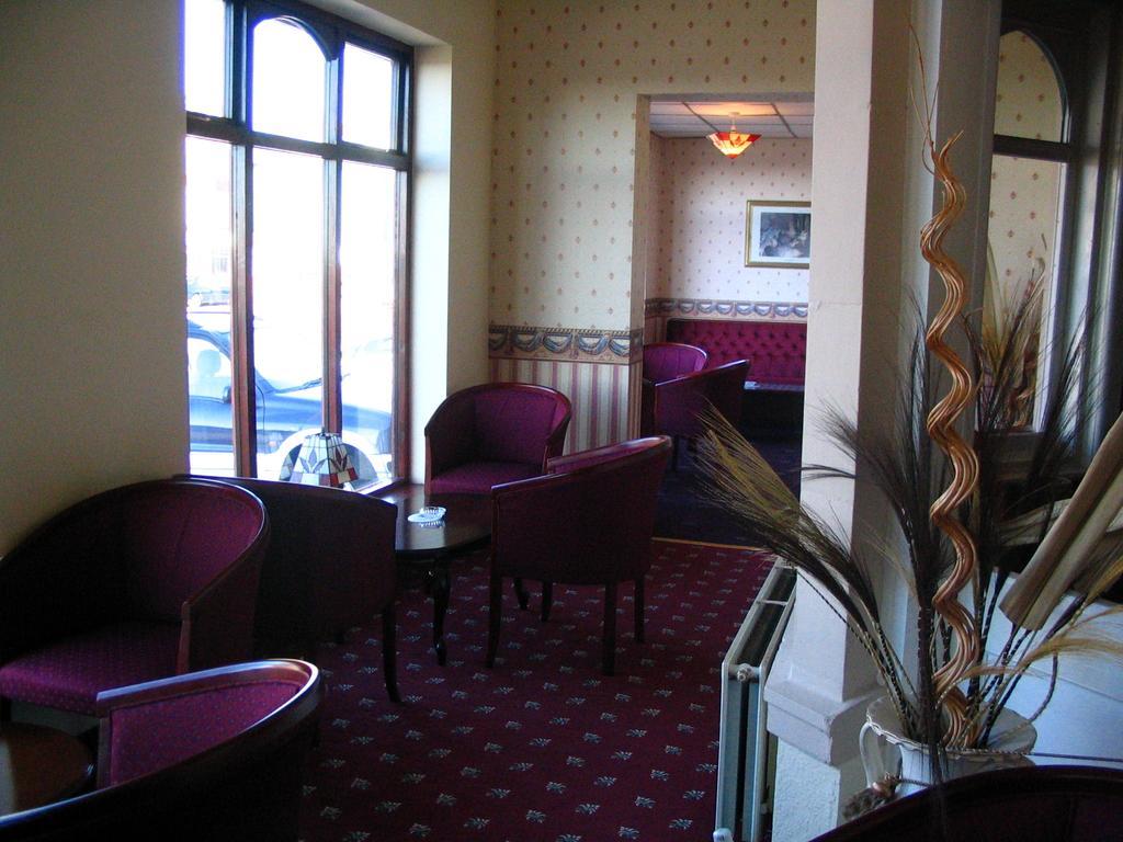 Broadway 3* Blackpool