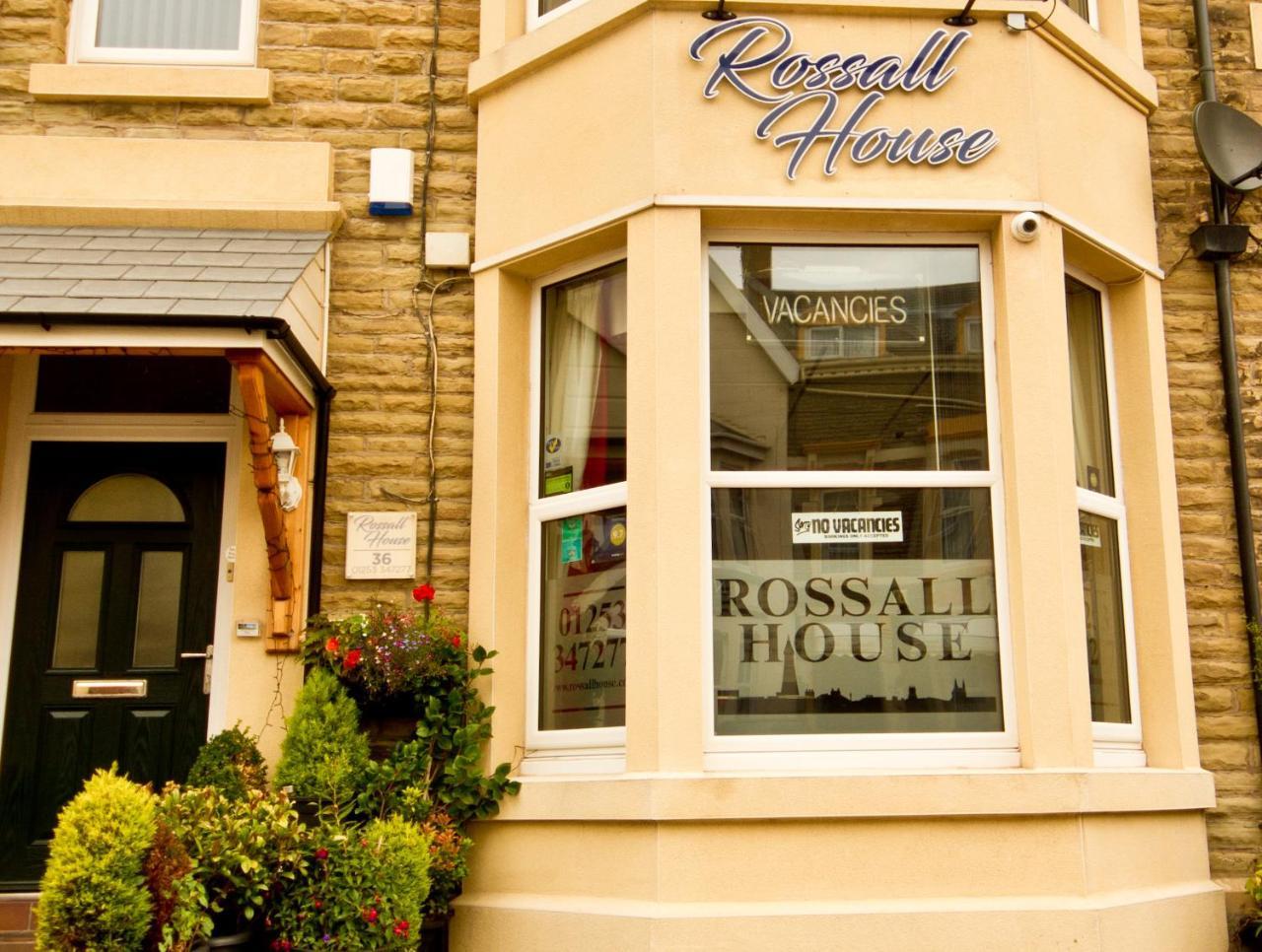 Rossall House , For Families & Couples 3* Blackpool