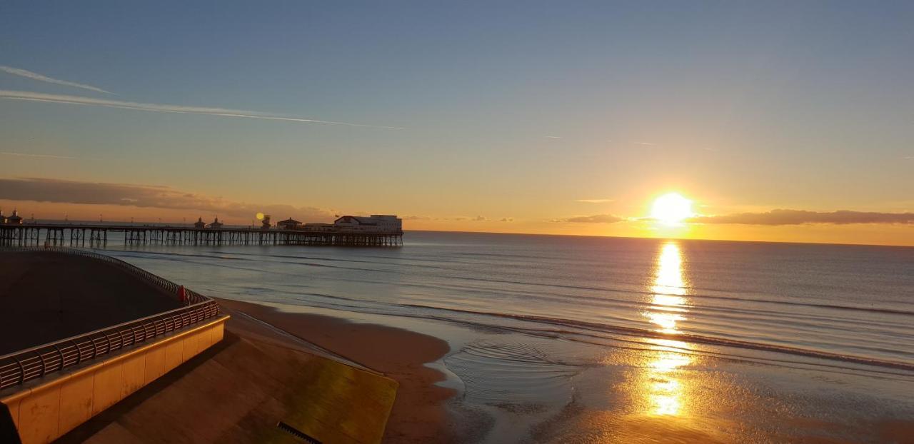 Aparthotel Sunny Dee's Holiday Blackpool
