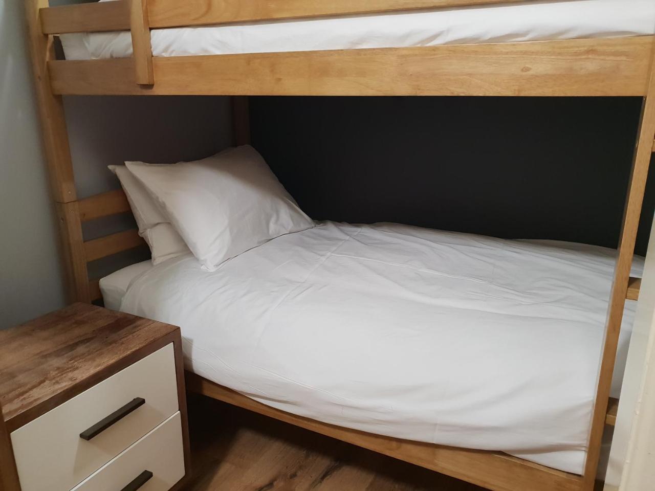 Sunny Dee's Holiday Aparthotel