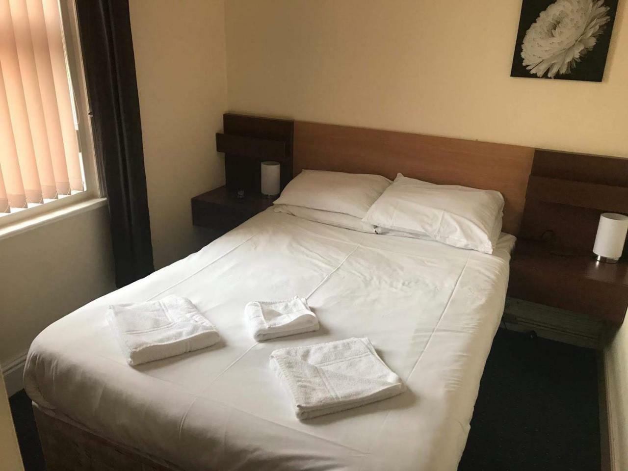 Hotel Hayward 2*