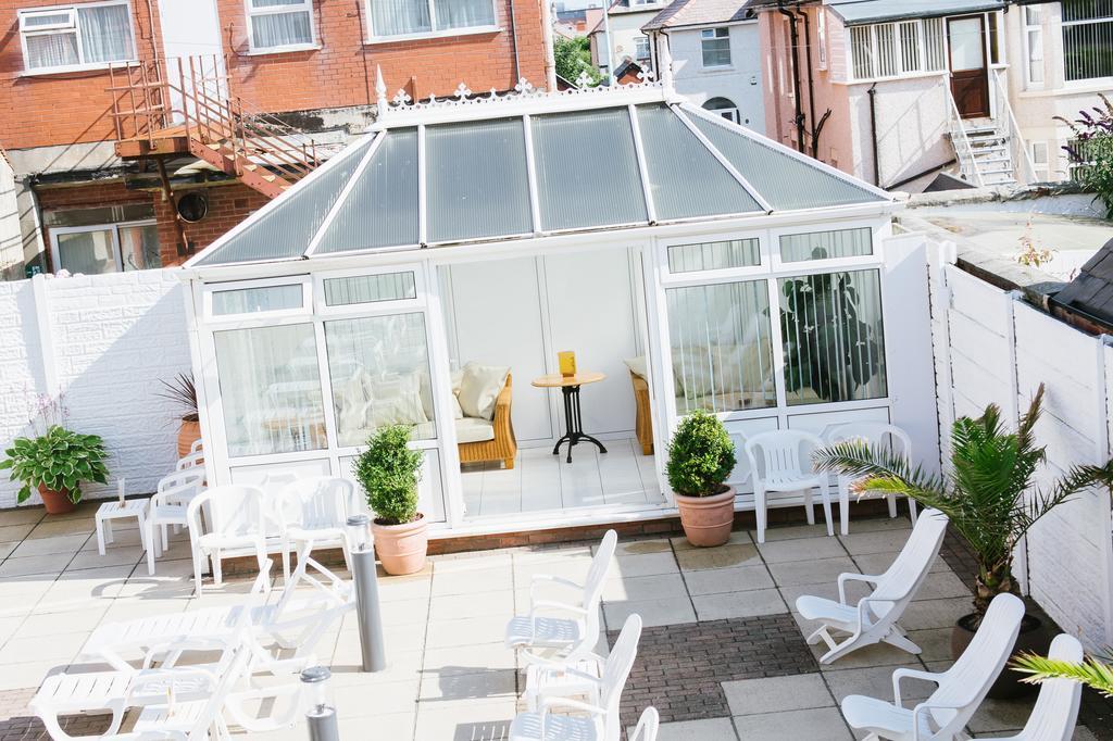 Doric Hotel