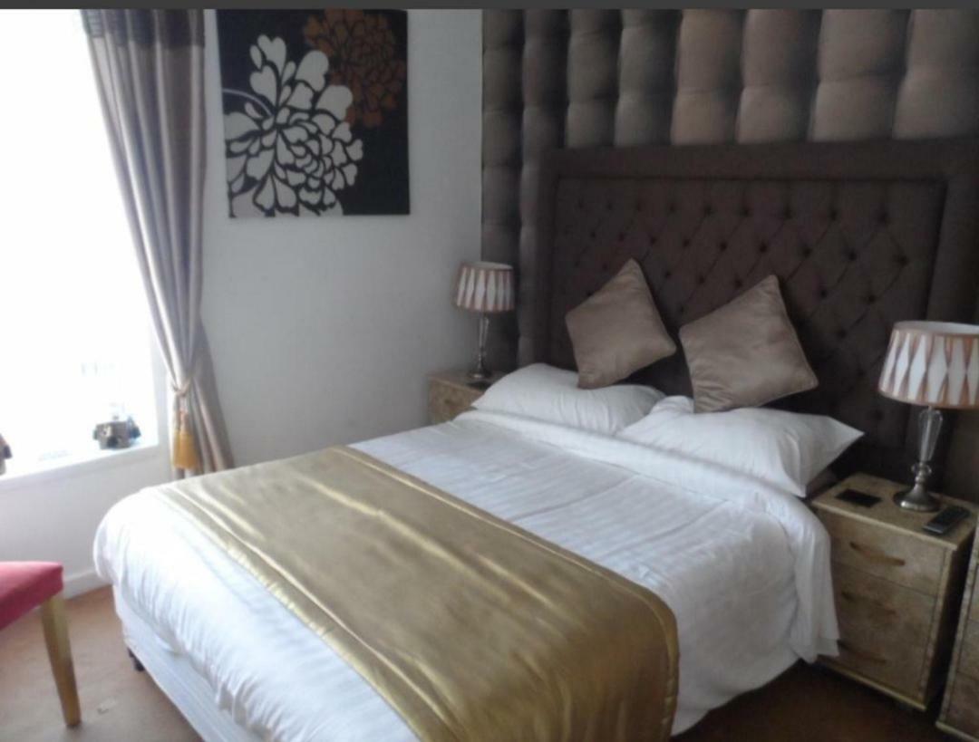 Tamarind Cove & Barrons Hotel Blackpool