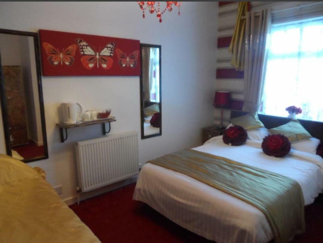 Tamarind Cove & Barrons Blackpool