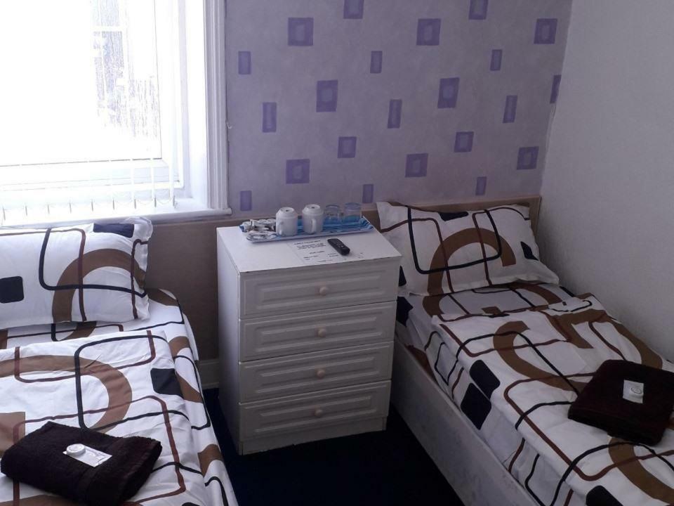 Belroy 3*