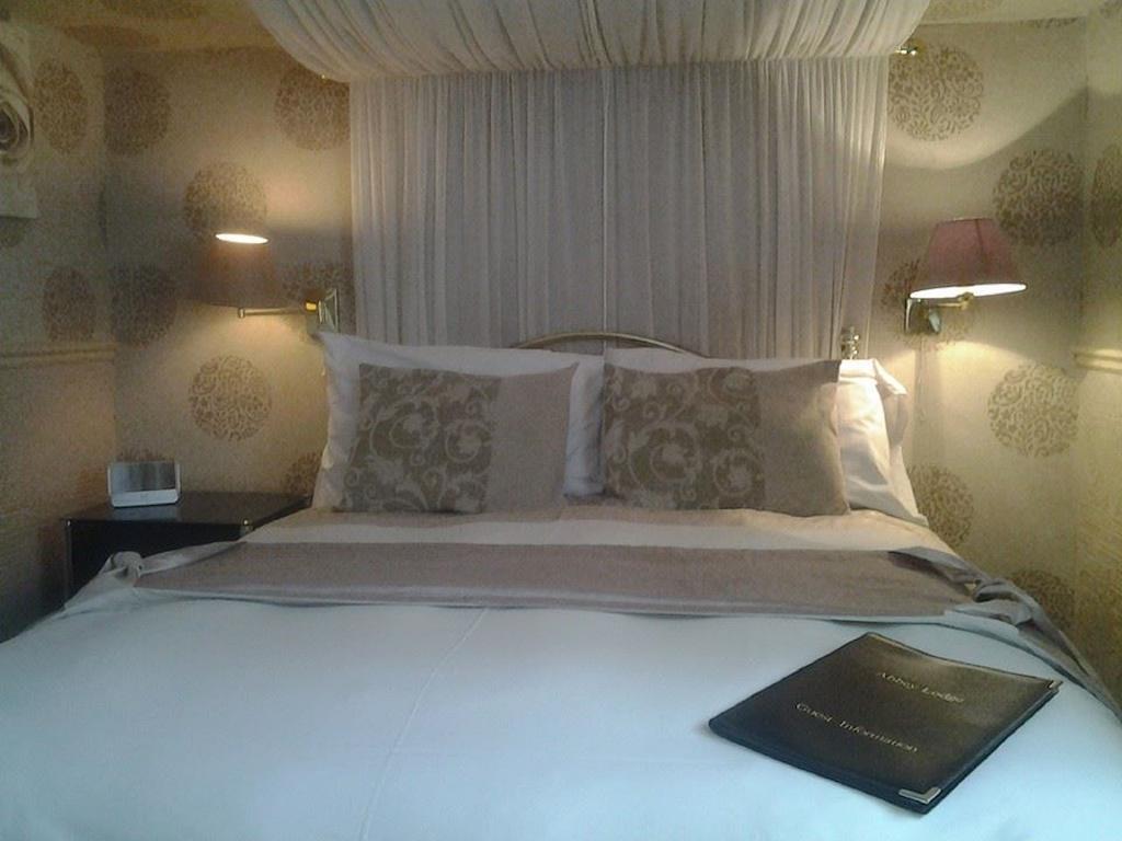 Oyo Abbey 4*