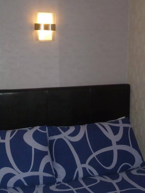 Roachvale Guest house 3*