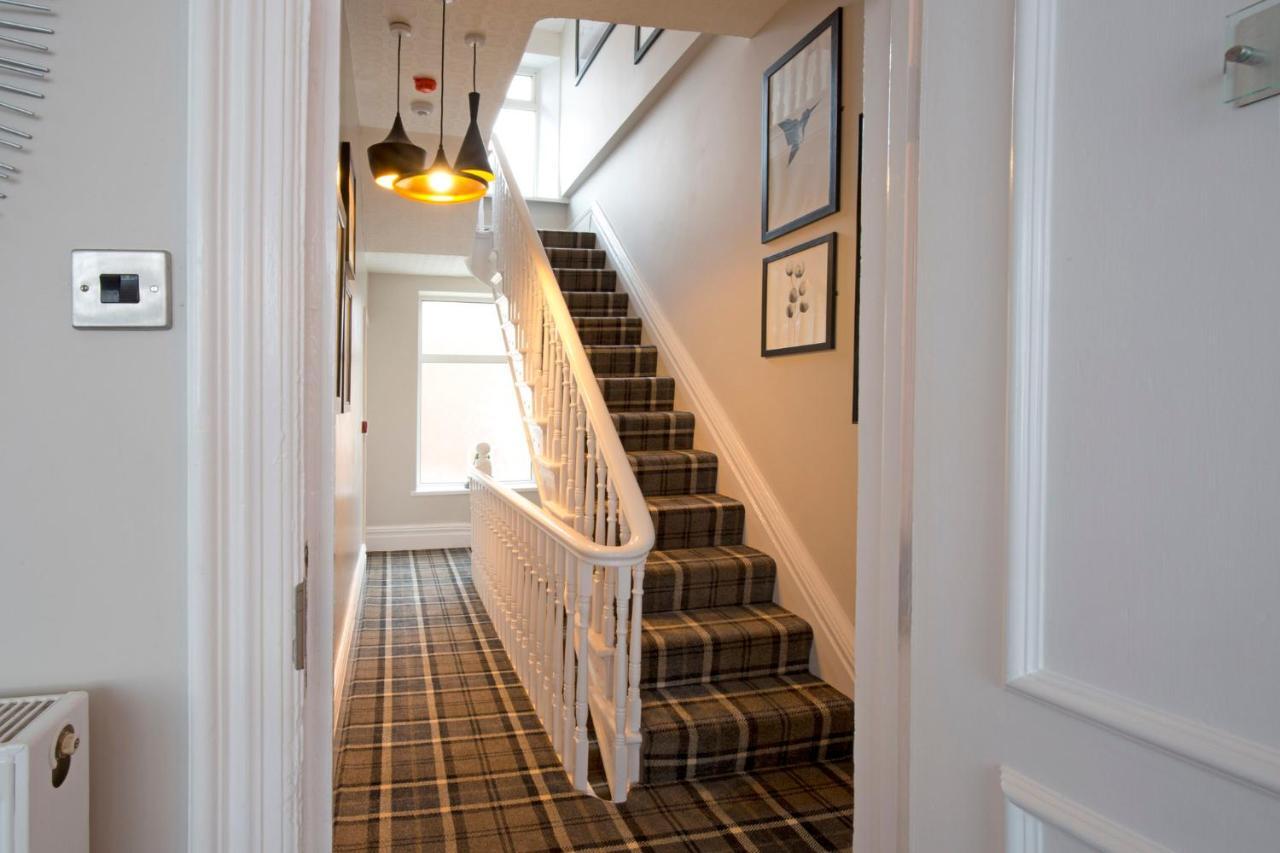 Blackbird Luxury 3 Apartment Blackpool