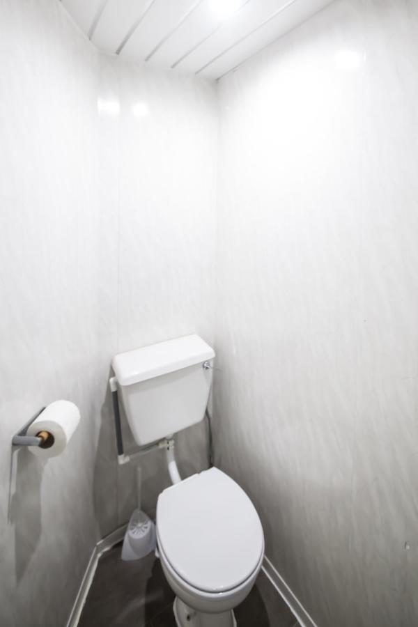Hotel Myroomz Hollingdales Hotel 2*