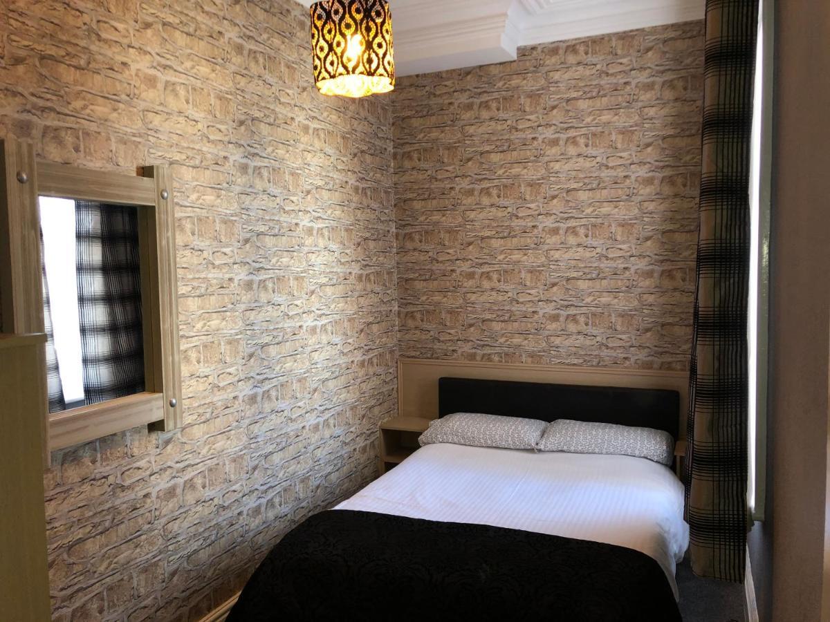 West Vale Bed & Breakfast 3*