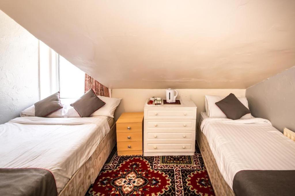 Myroomz Hollingdales Hotel Blackpool
