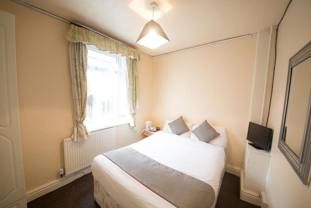 Hotel Myroomz Hollingdales Hotel Blackpool