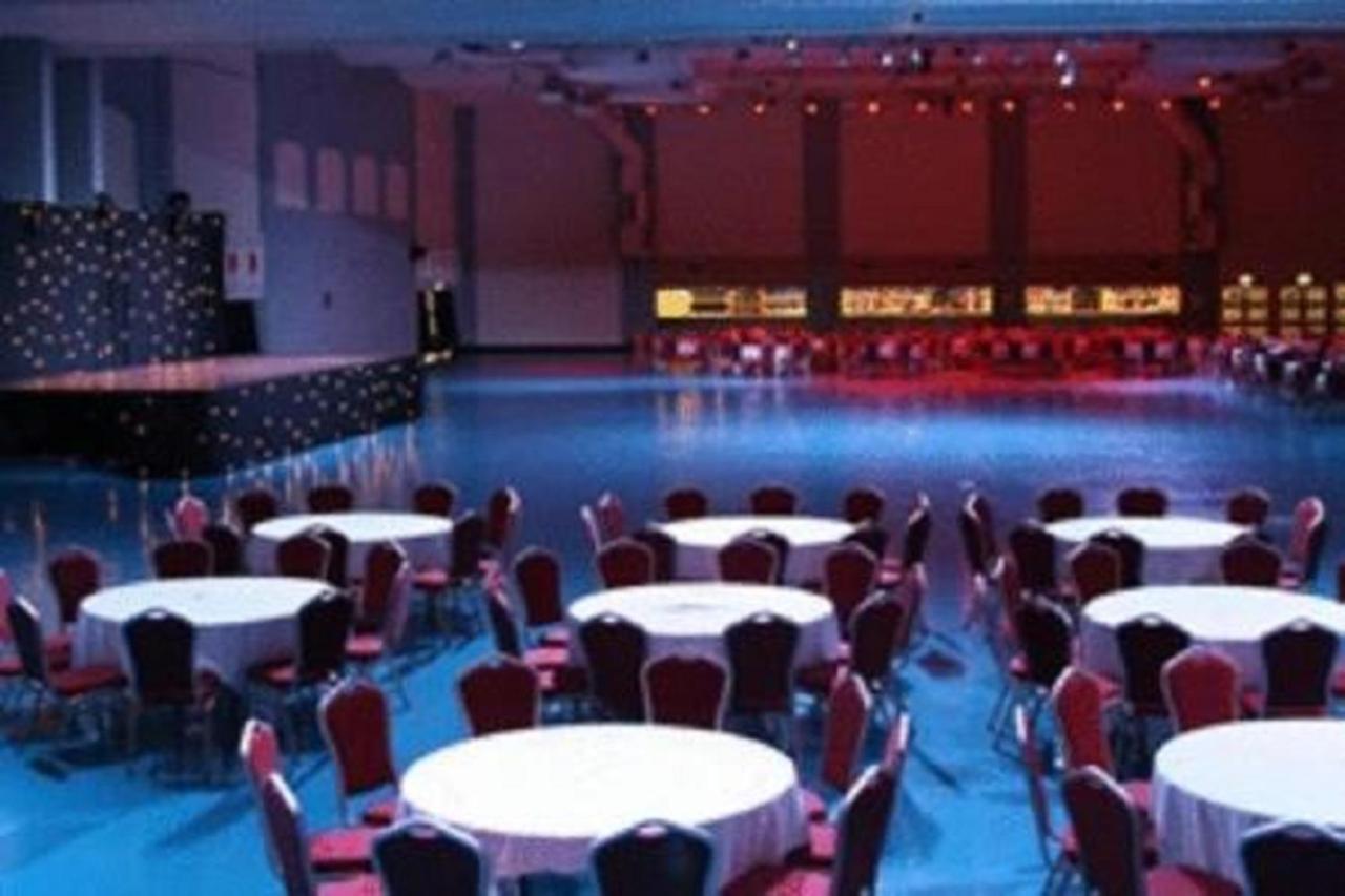 Norbreck Castle & 3* Blackpool