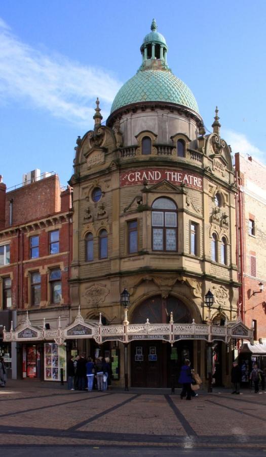 Norbreck Castle & 3* Blackpool