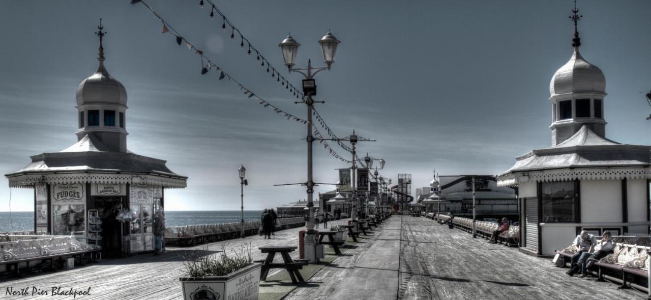Rossall House , For Families & Couples Guest house