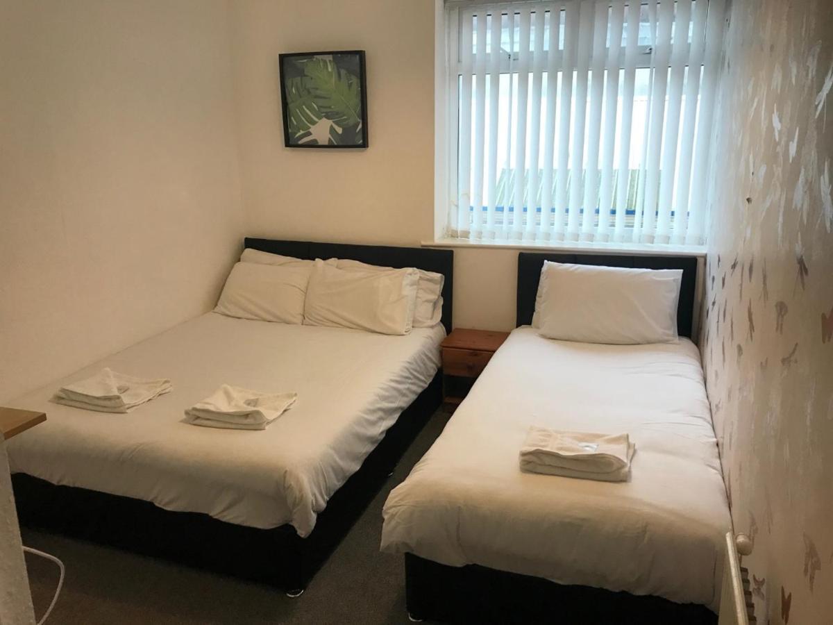 The Orbiston 3*