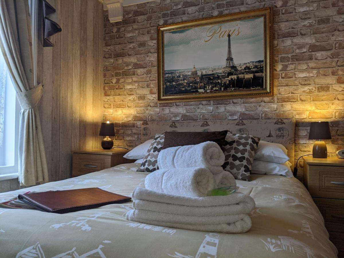 The New Guilderoy Hotel 2*