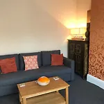Blackpool Holiday Lets -Gf Regent Road