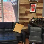 The Beach House South - Blackpool - Entire Holiday Home