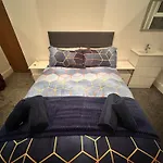 Kirkstead Guesthouse, Pet Friendly Rooms Available, Everyone Welcome