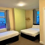 Charlton Aparthotel
