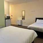 Charlton Aparthotel