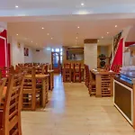 New Promenade Hotel