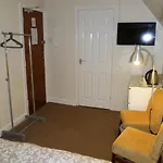 Number Twenty-Five Guesthouse