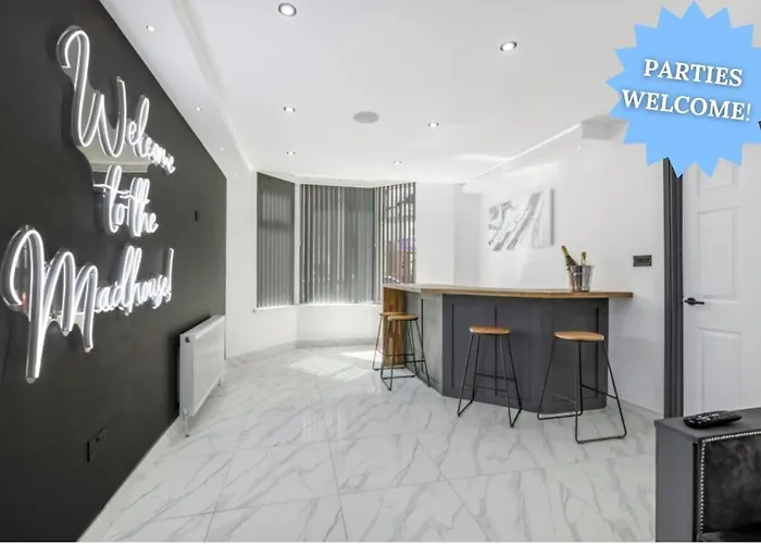 Crystal Towers Sasco Apartments