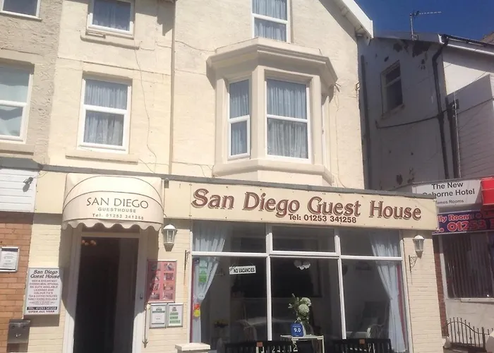 San Diego Guest House - Near Pleasure Beach