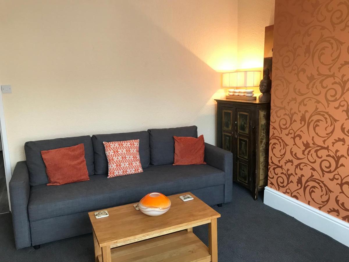 Holiday Lets -gf Regent Road * Blackpool
