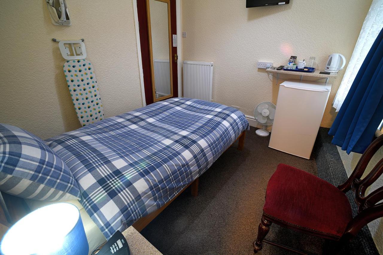 Lynmoore Guest house