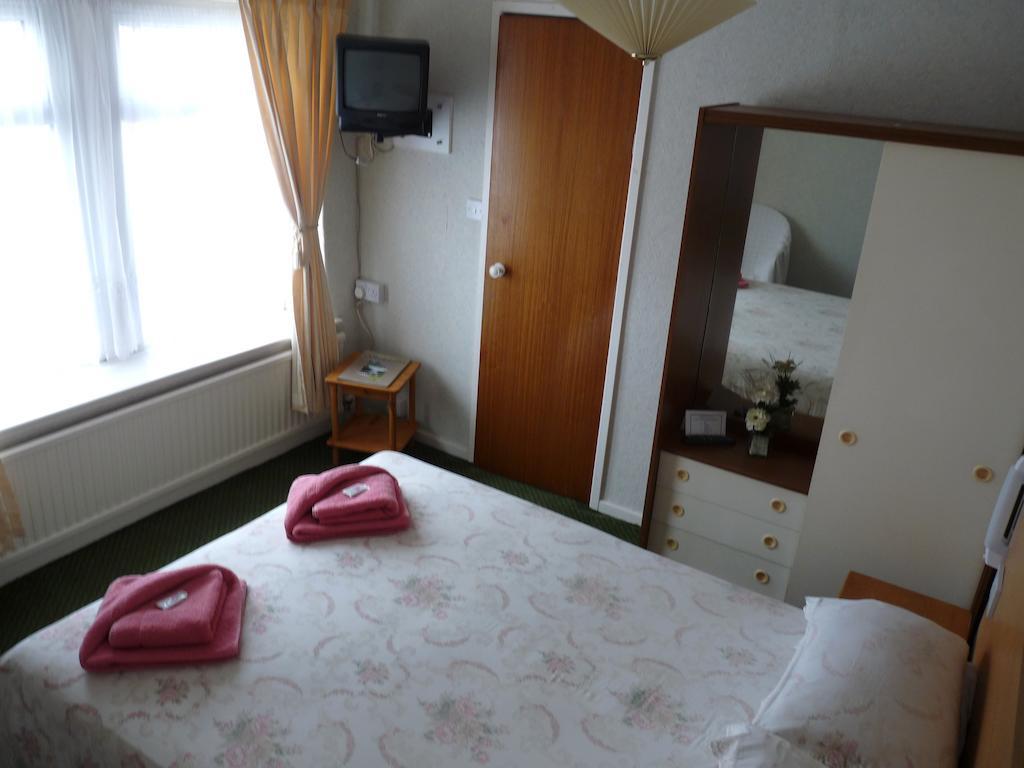 Moorings Guest house Blackpool