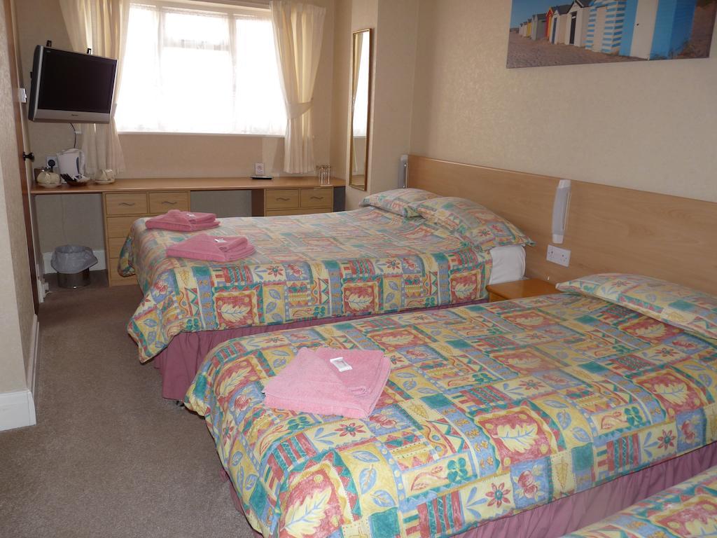 Moorings Guest house 3*