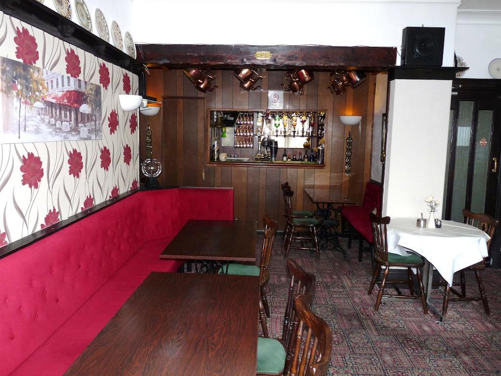 Moorings Guest house